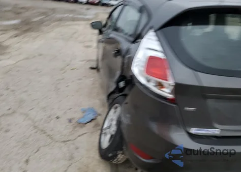 2017 Ford Fiesta Se из США, поврежденный, VIN 3FADP4EJ1HM113685